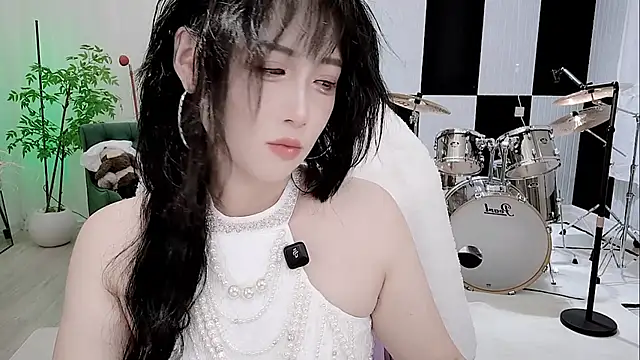 Vaness-a online show from 10-04-25, 05:25