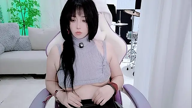 Vaness-a online show from 11-25-25, 06:08