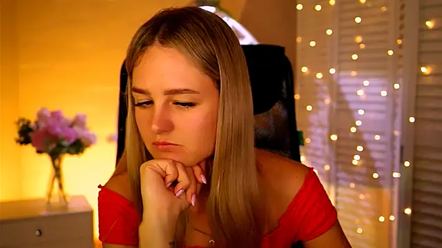 DeboraLarson online show from 11-14-25, 03:43