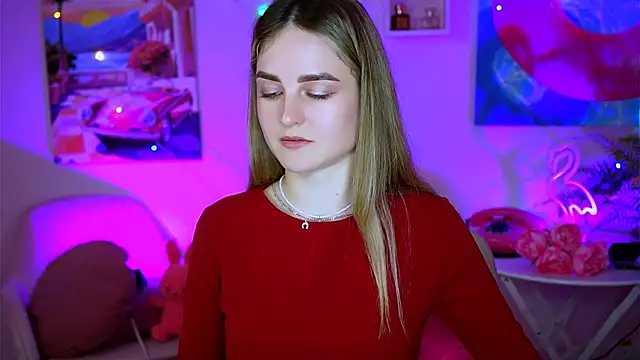 DeboraLarson online show from 02-14-25, 07:07