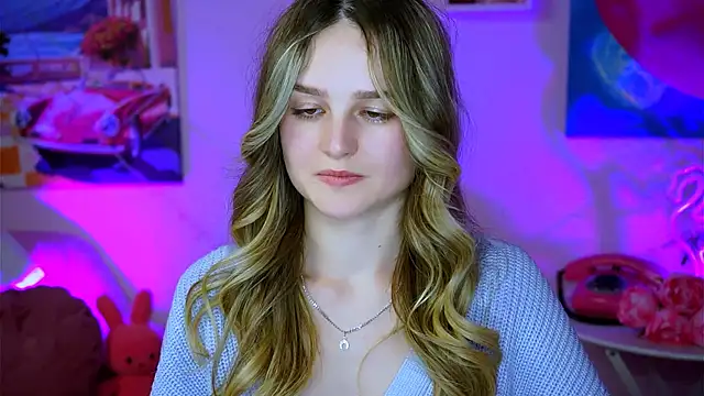 DeboraLarson online show from 02-10-25, 12:52