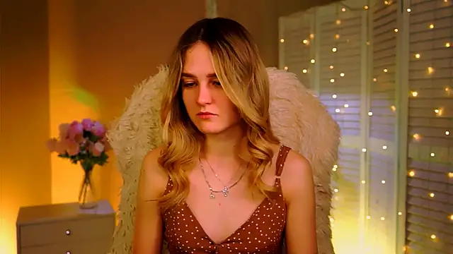 DeboraLarson online show from 02-09-26, 03:26