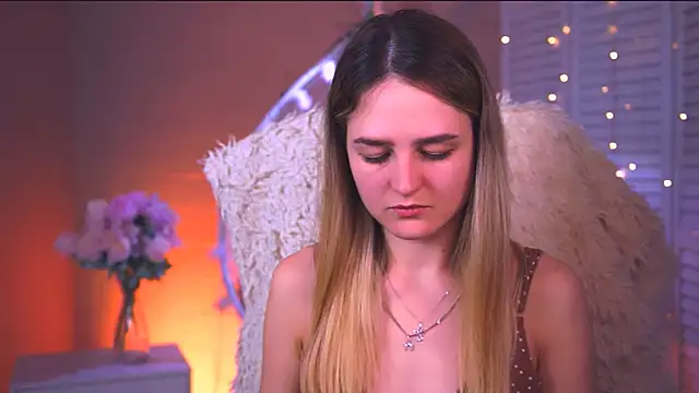 DeboraLarson online show from 02-20-26, 08:49