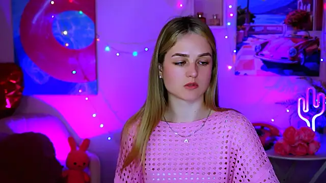 DeboraLarson online show from 03-21-25, 07:55