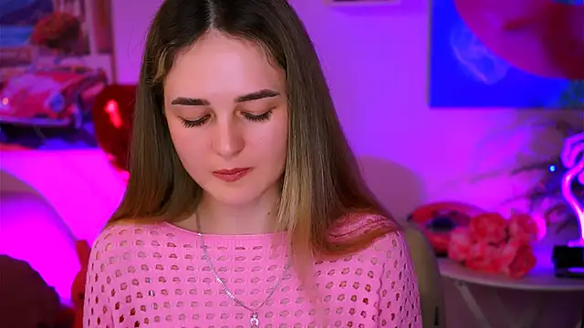 DeboraLarson online show from 02-22-25, 09:56