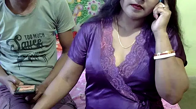 Snapshot of Couple_For_You18 chatting on 02-07-25, 03:34 Couple For You18 online show from 02-07-25, 03:34