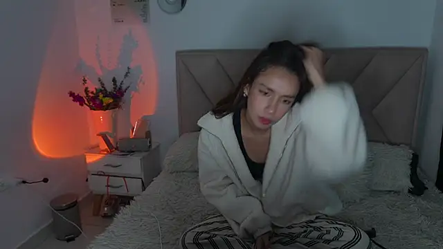 Bonnieshyy online show from 05-28-26, 05:26