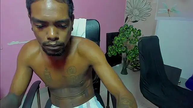 bigblackhotx1 online show from 02-27-26, 10:15