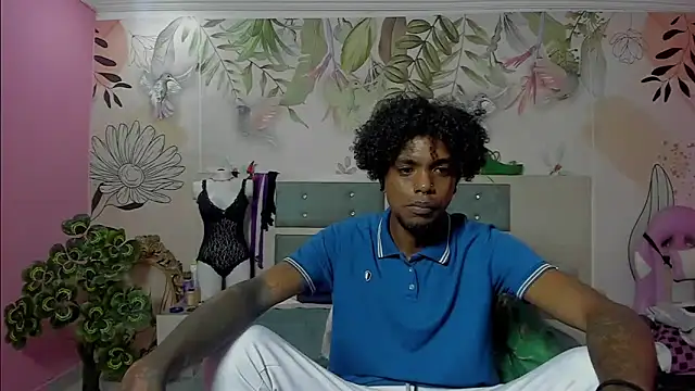 bigblackhotx1 online show from 02-07-26, 01:08