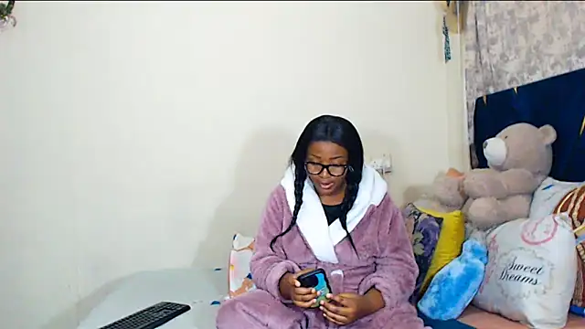 Snapshot of veronica1xxx chatting on 06-15-26, 08:30 veronica1xxx online show from 06-15-26, 08:30