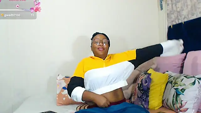 veronica1xxx online show from 03-25-26, 08:52