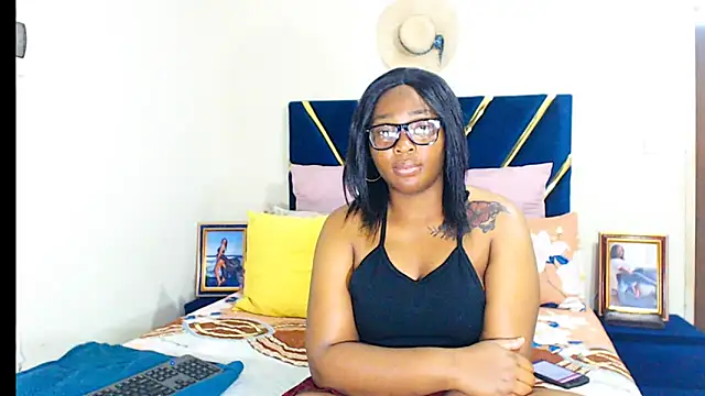Snapshot of veronica1xxx chatting on 09-18-25, 07:50 veronica1xxx online show from 09-18-25, 07:50