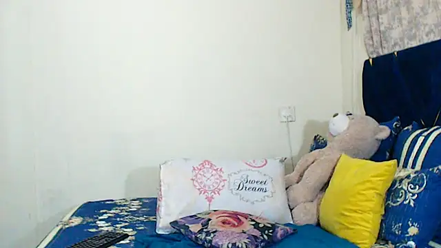 veronica1xxx online show from 05-18-26, 08:02
