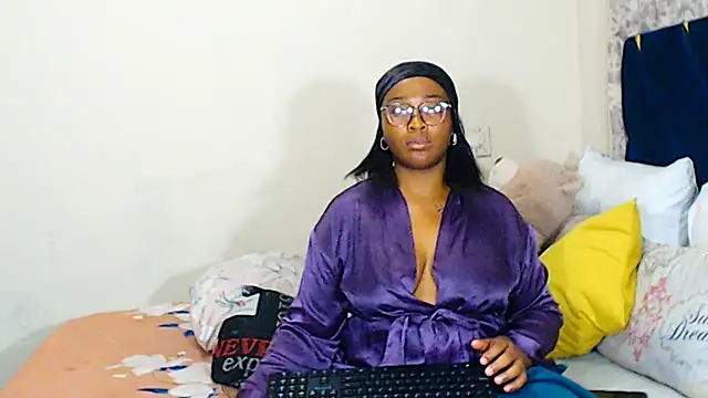 veronica1xxx online show from 04-21-26, 01:42