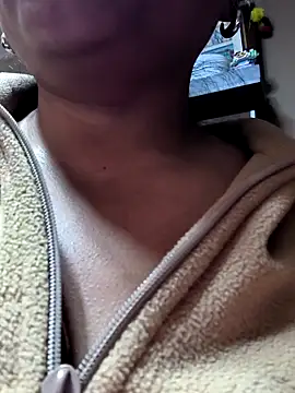 Kasandra02 online show from 02-19-26, 06:27