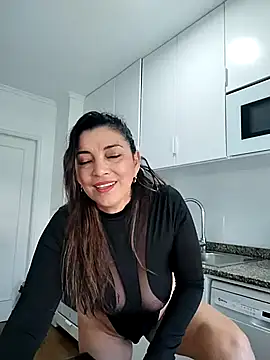 Julie Boronat26 online show from 04-17-26, 09:23