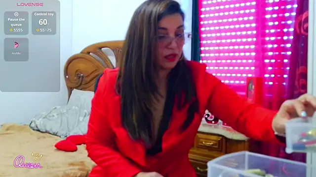 Julie Boronat26 online show from 03-25-26, 11:42