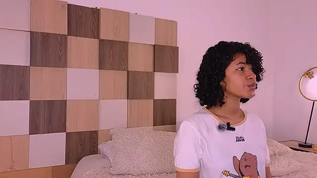 Adele Carter  online show from 12-02-25, 12:51