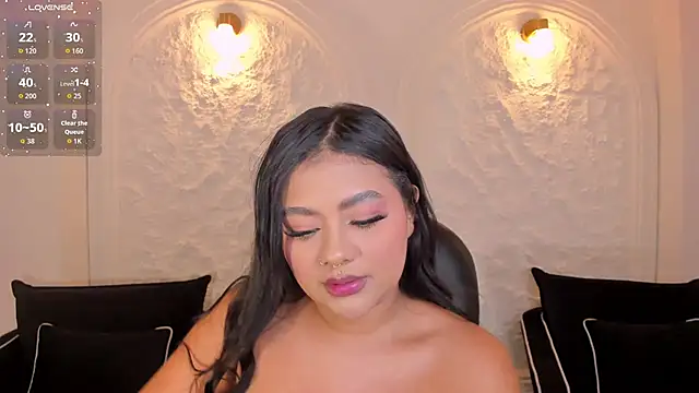 Snapshot of GabriellaLee chatting on 10-18-25, 03:19 GabriellaLee online show from 10-18-25, 03:19