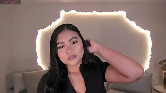Snapshot of GabriellaLee chatting on 06-30-26, 02:55 GabriellaLee online show from 06-30-26, 02:55