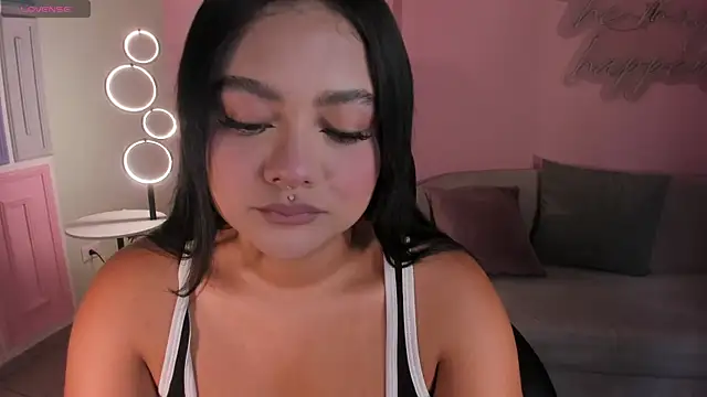 Snapshot of GabriellaLee chatting on 06-11-26, 03:03 GabriellaLee online show from 06-11-26, 03:03
