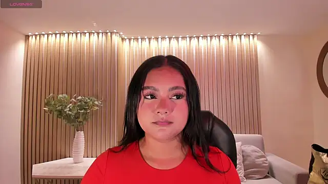 Snapshot of GabriellaLee chatting on 06-25-26, 02:53 GabriellaLee online show from 06-25-26, 02:53
