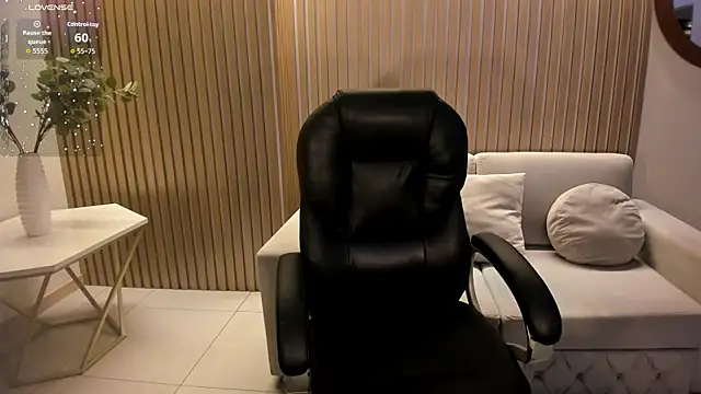 GabriellaLee online show from 11-04-25, 02:48