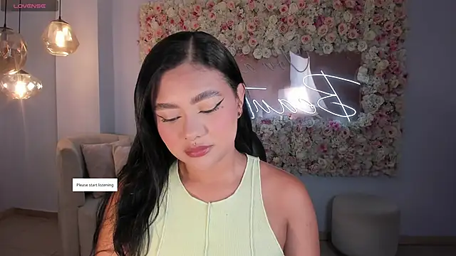 GabriellaLee online show from 04-30-26, 03:35