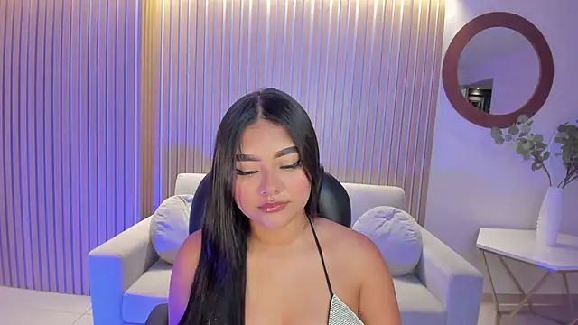 Snapshot of GabriellaLee chatting on 03-07-25, 03:29 GabriellaLee online show from 03-07-25, 03:29