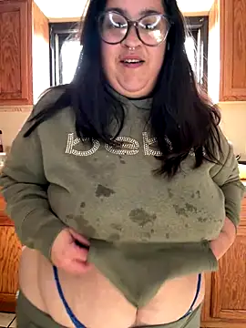 tillymarie34 online show from 10-21-25, 04:39