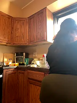 tillymarie34 online show from 10-05-25, 09:27