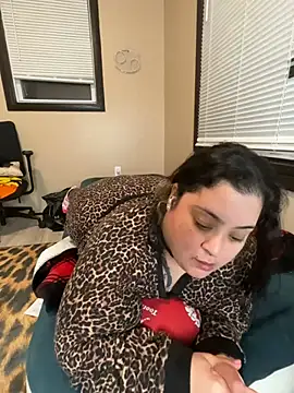 Snapshot of tillymarie34 chatting on 03-03-26, 01:45 tillymarie34 online show from 03-03-26, 01:45