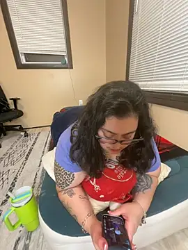 Snapshot of tillymarie34 chatting on 02-03-26, 12:54 tillymarie34 online show from 02-03-26, 12:54