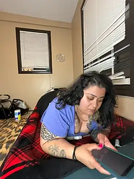 Snapshot of tillymarie34 chatting on 06-24-26, 03:49 tillymarie34 online show from 06-24-26, 03:49