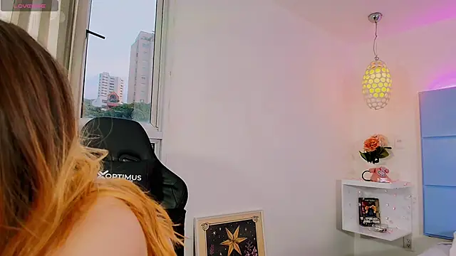 DollyScott1 online show from 01-12-25, 11:28