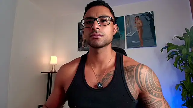 LiamGarcia1 online show from 04-07-26, 04:42