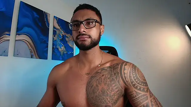 LiamGarcia1 online show from 02-19-26, 02:14