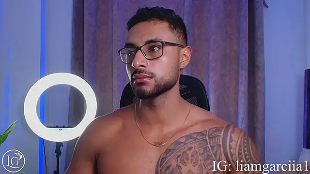 LiamGarcia1 online show from 03-20-25, 01:59