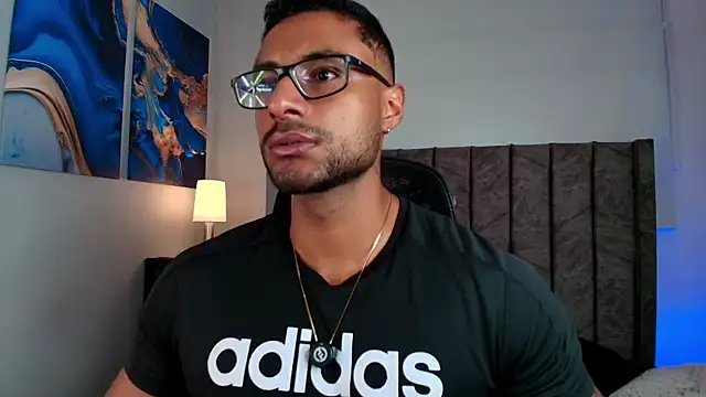 LiamGarcia1 online show from 04-15-26, 04:40