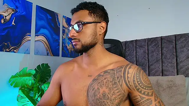 LiamGarcia1 online show from 09-23-25, 03:08