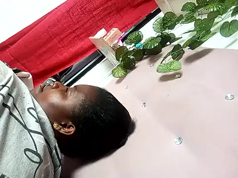 Snapshot of kendalbrowns chatting on 09-19-25, 01:26 kendalbrowns online show from 09-19-25, 01:26