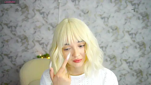 Ashley S online show from 06-11-26, 10:29