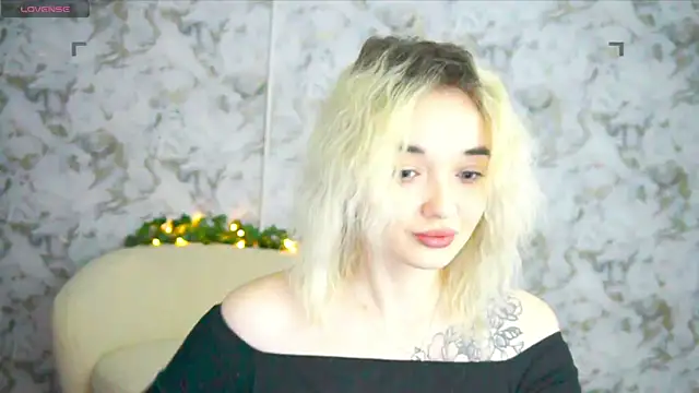 Ashley S online show from 04-22-26, 10:16