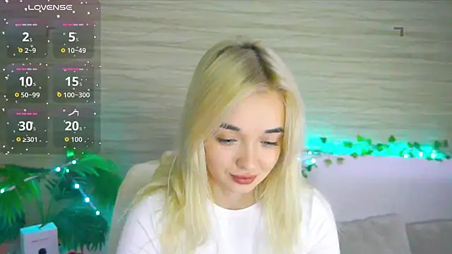 Ashley S online show from 10-20-25, 10:21