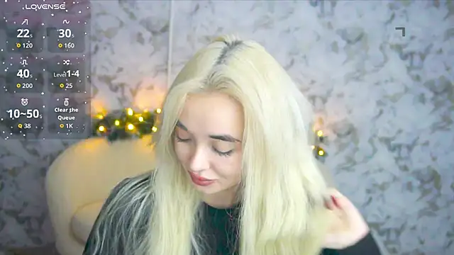 Ashley S online show from 12-17-25, 11:10