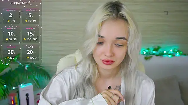 Ashley S online show from 03-11-25, 02:42