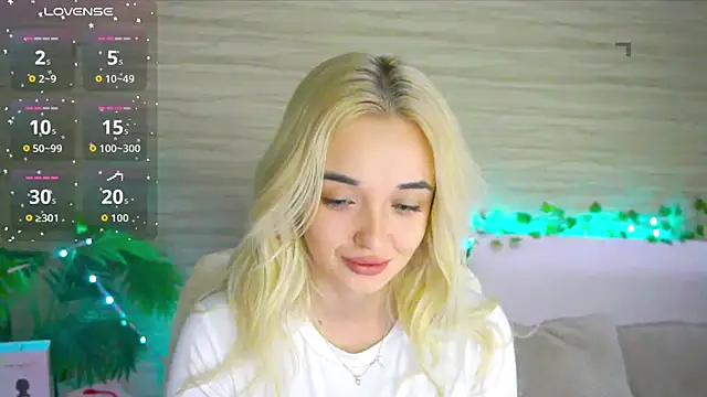 Ashley S online show from 10-19-25, 10:12