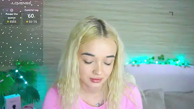 Ashley S online show from 10-22-25, 10:08