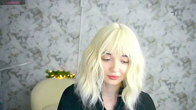 Ashley S online show from 06-18-26, 10:26