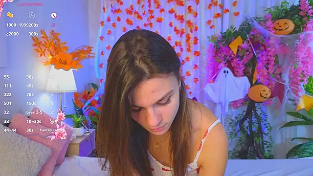 Snapshot of EvaHair chatting on 10-23-25, 08:18 EvaHair online show from 10-23-25, 08:18